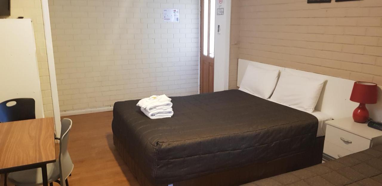 Bondi Motel Мори Экстерьер фото