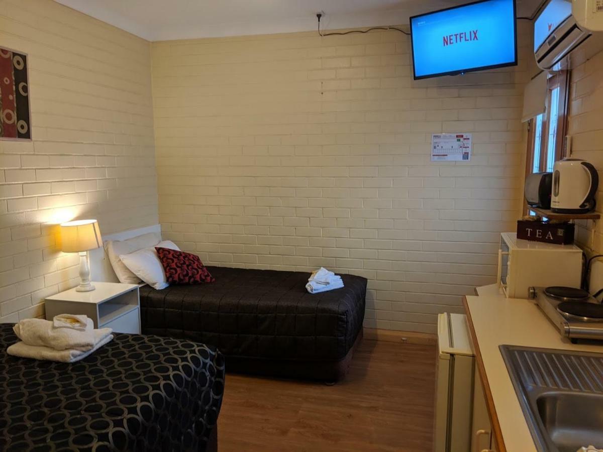 Bondi Motel Мори Экстерьер фото